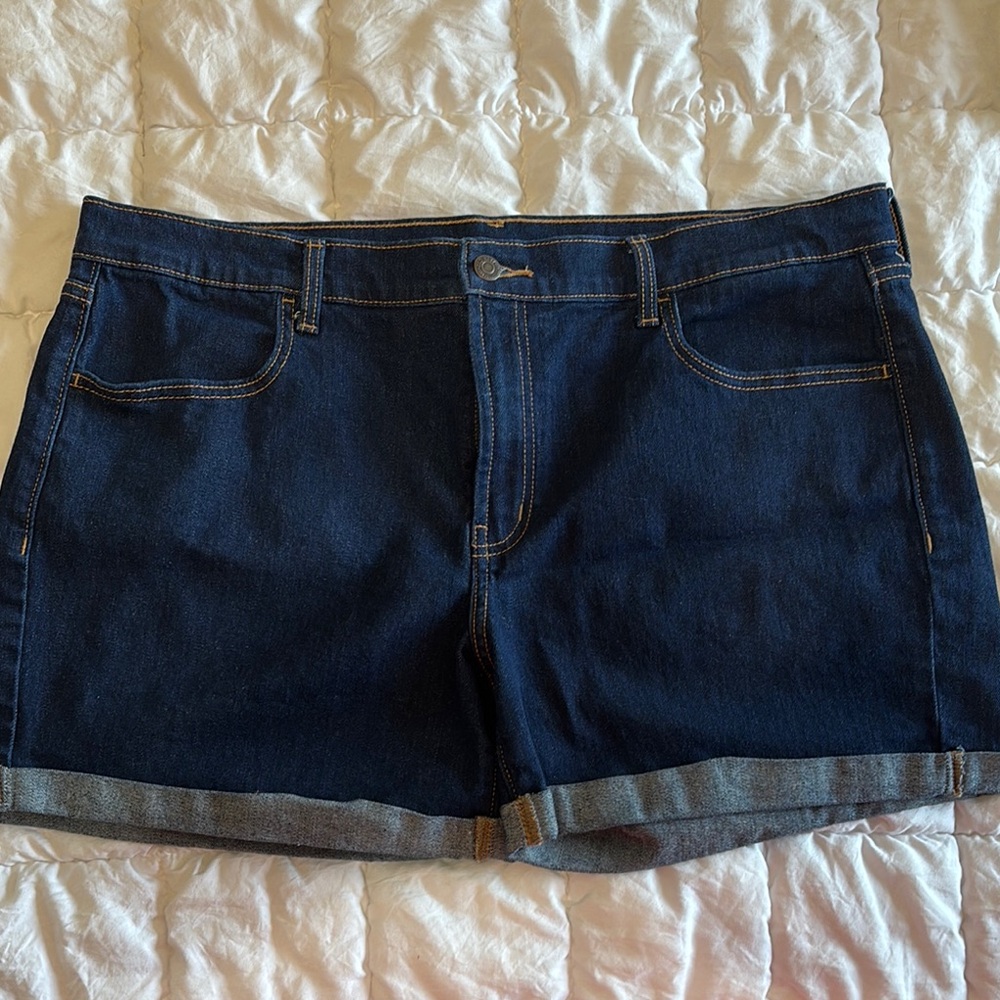 Old Navy Blue Jean Shorts Classic Mid-Rise